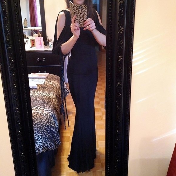 🌟Host Pick🌟 SEXIEST DRESS EVER! Badgley Mischka Collection, Black w/Sequins 4 - Picture 1 of 16